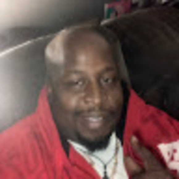 carlos_holloway